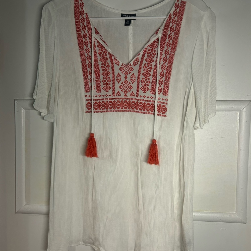 White and Red Embroidered Women's Top - Torrid